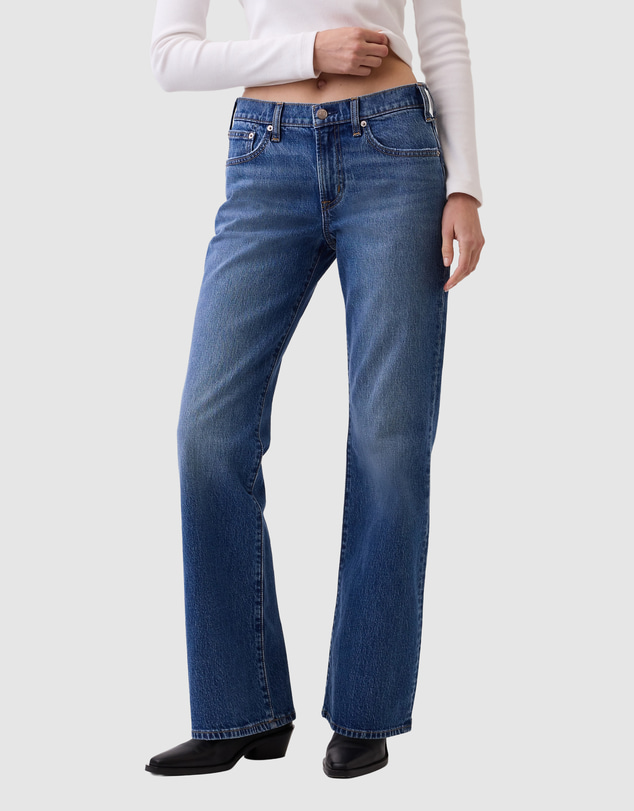 GAP - Med Varsity Mid Rise Relaxed Flare Jeans