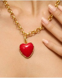 Emma Pills - Hot Heart Necklace