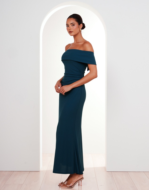 Pilgrim - Barina Off Shoulder Gown