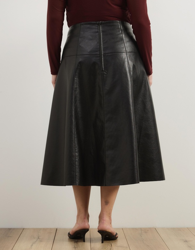 Atmos&Here Curvy - Kori Leather Look Midi Skirt
