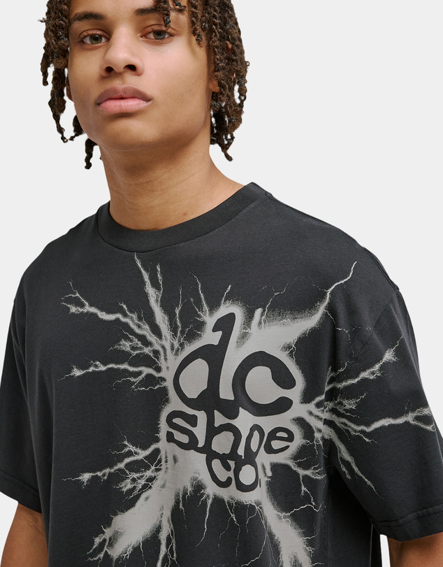 DC Shoes - Mens Strike Twice T-Shirt