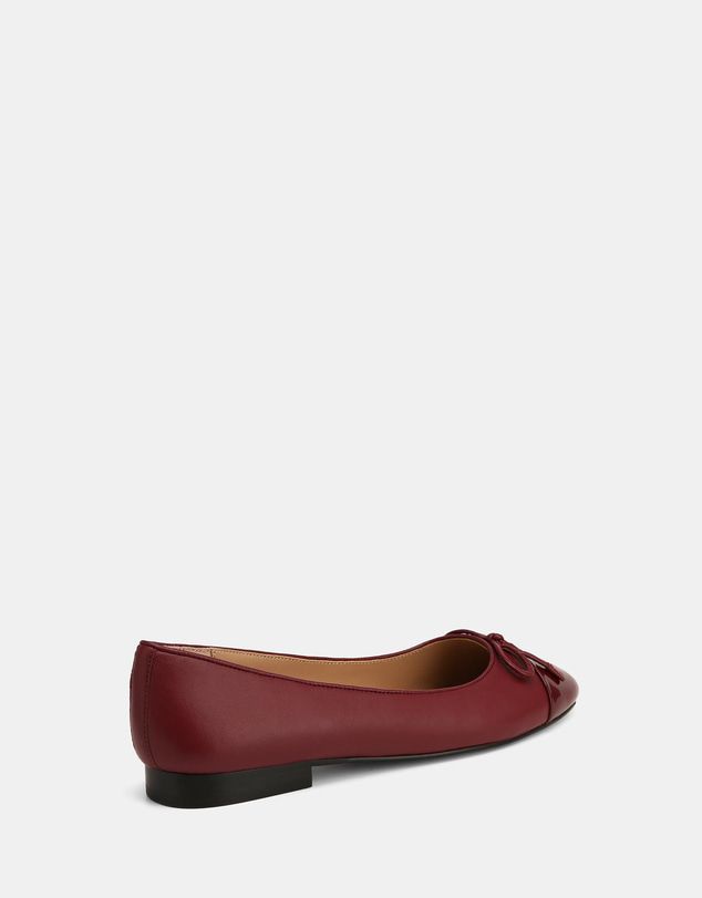 Wittner - Amelia Casual Flats Wine Leather