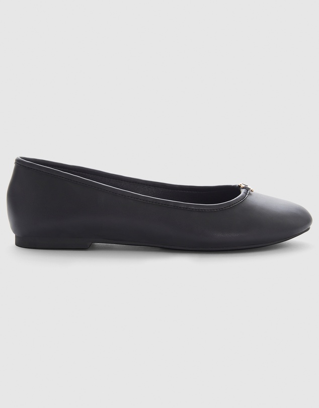 SPURR - Gia - ONLINE EXCLUSIVE