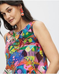 The Social Outfit - Silk Shell Top - Amplify