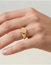 Izoa - Signet Ring
