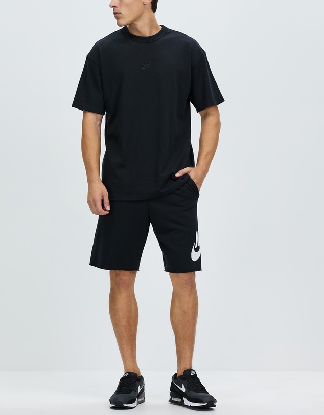Nike - Sportswear Premium Essentials T-Shirt