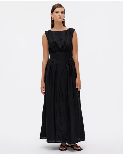 Minima Esenciales - Rivena Midi Dress