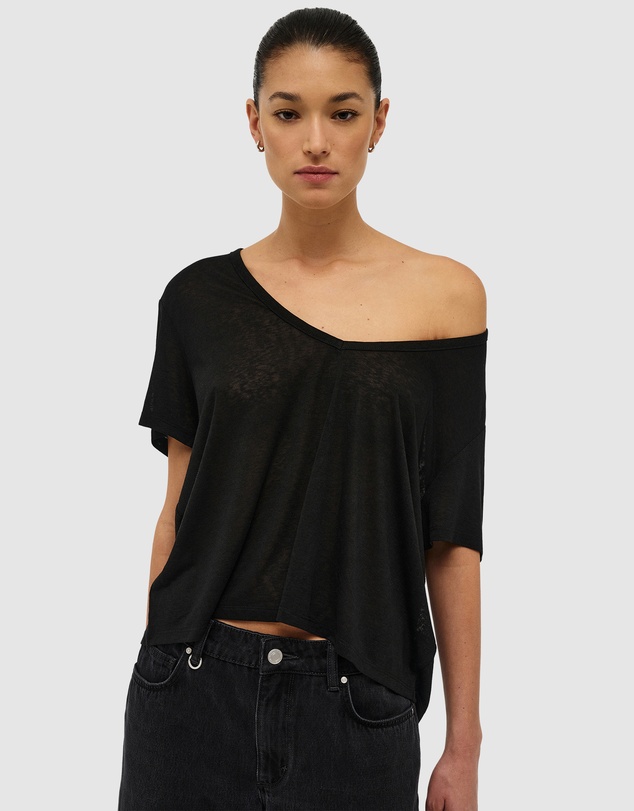 Neuw - Girlfriend Deep V Tee