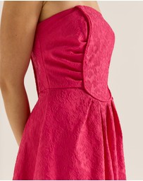 Review - Cocktail Dress
