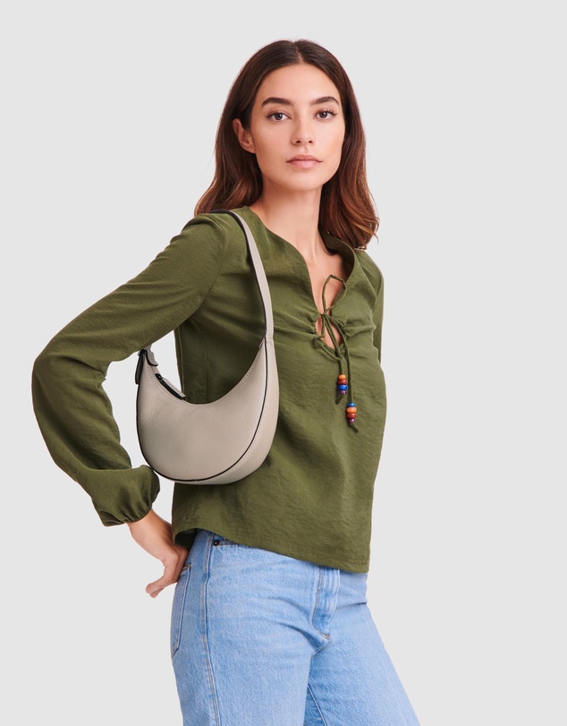 Longchamp - Le Roseau Essential Hobo Bag - Small