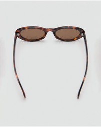 M.N.G - Marian Sunglasses