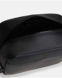 Tommy Hilfiger - TH Flag Washbag