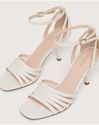 Review - Chloe Heel
