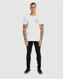 DVNT - Radio Revolt Tee