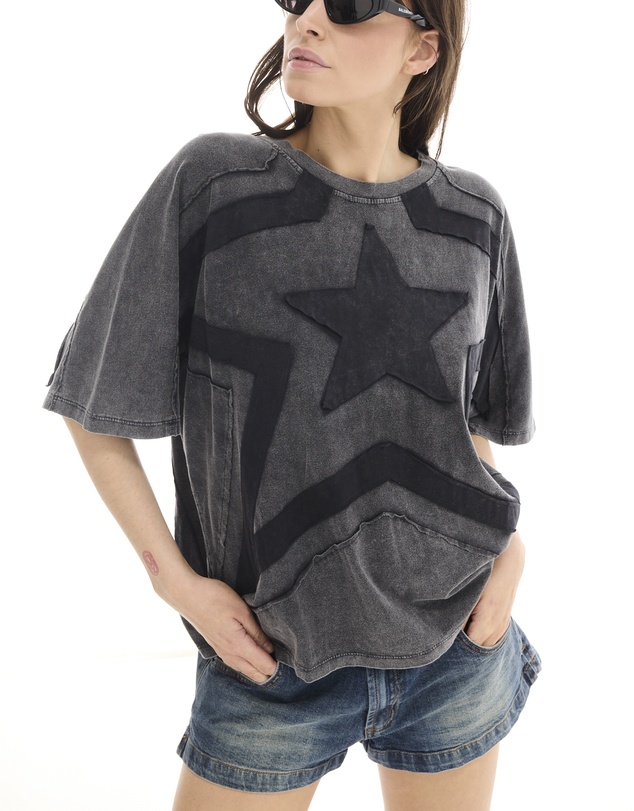 THE TALES - Black Star 3D Batwing Tee