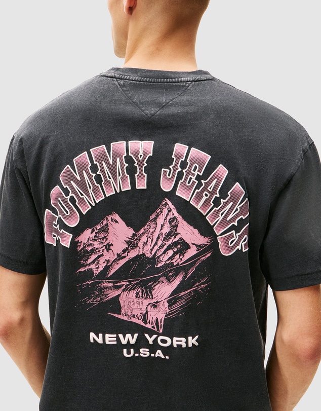 Tommy Jeans - Back Graphic Relaxed Crew Neck T-Shirt