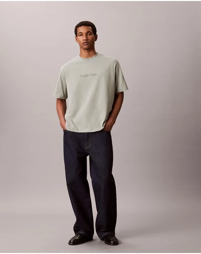 Calvin Klein - Standard Logo Relaxed Tee