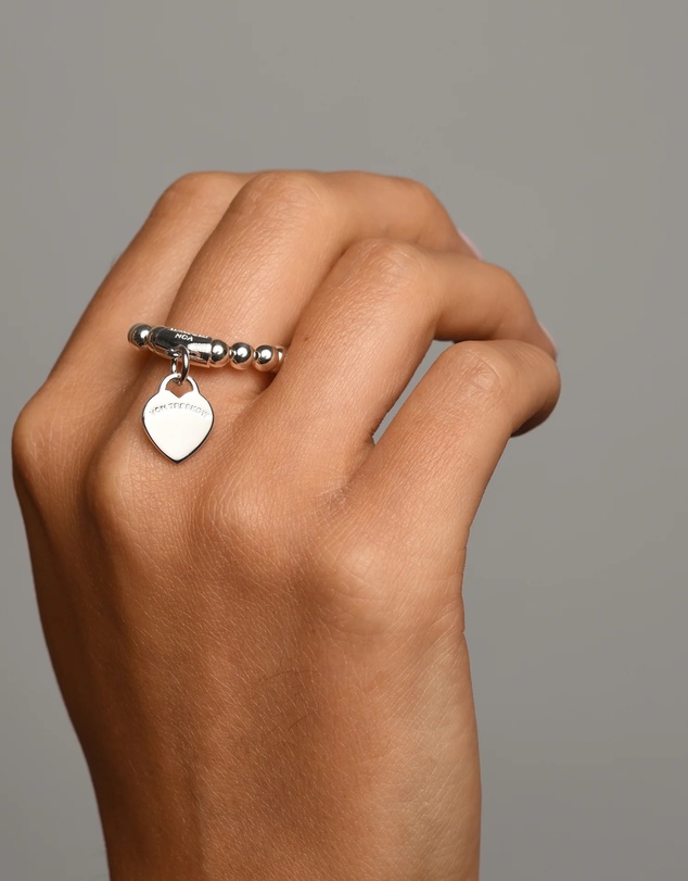 Von Treskow - Stretchy Ring with VT Flat Heart