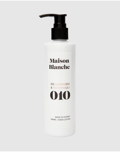 Maison Blanche - 010 Cedarwood & Patchouli - Hand Lotion