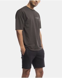 Counter Culture - Templar Crest Oversize Tee