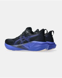 ASICS - Novablast 5 (2E Wide) - Men's