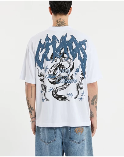 Kiss Chacey - Clusters Street Tee