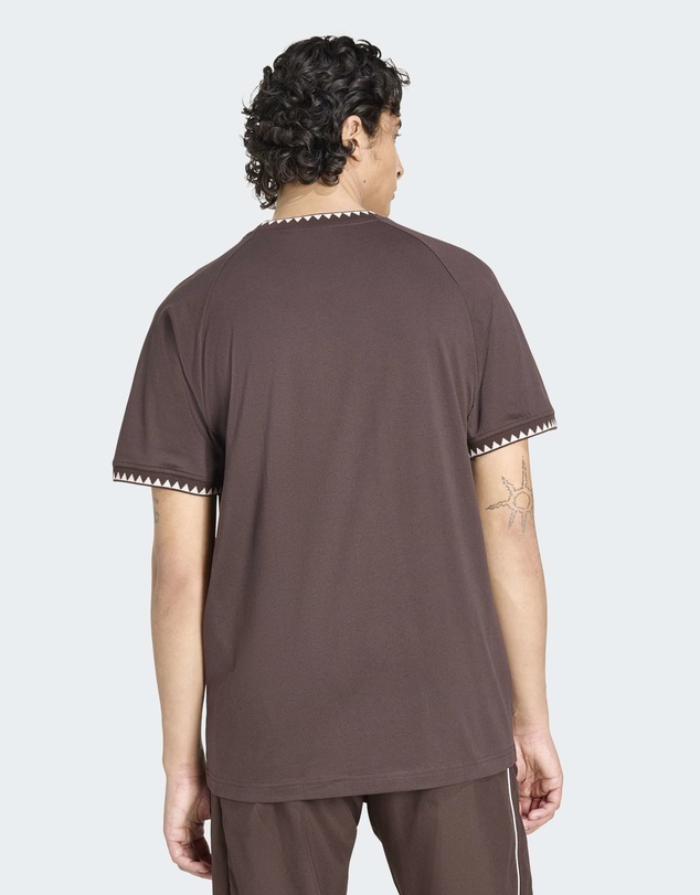 adidas Originals - CHEST STRIPES ENGINEERED COLLAR TEE Mens
