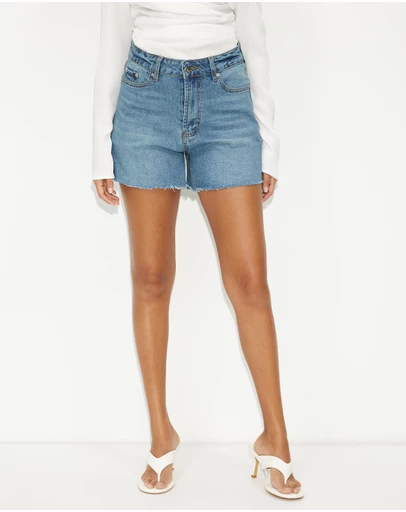 Dazie - Hotel Frayed Denim Shorts