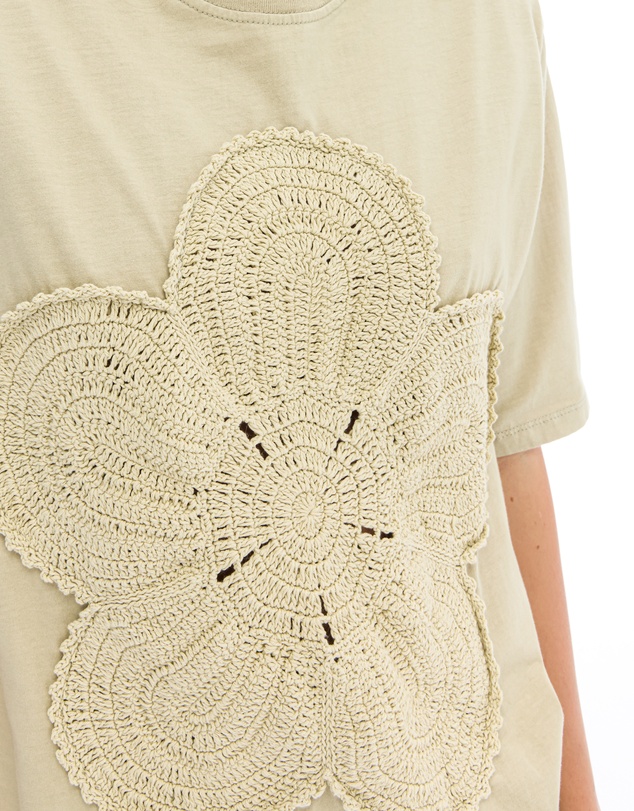 THE TALES - The Tales Crochet Flower Tee