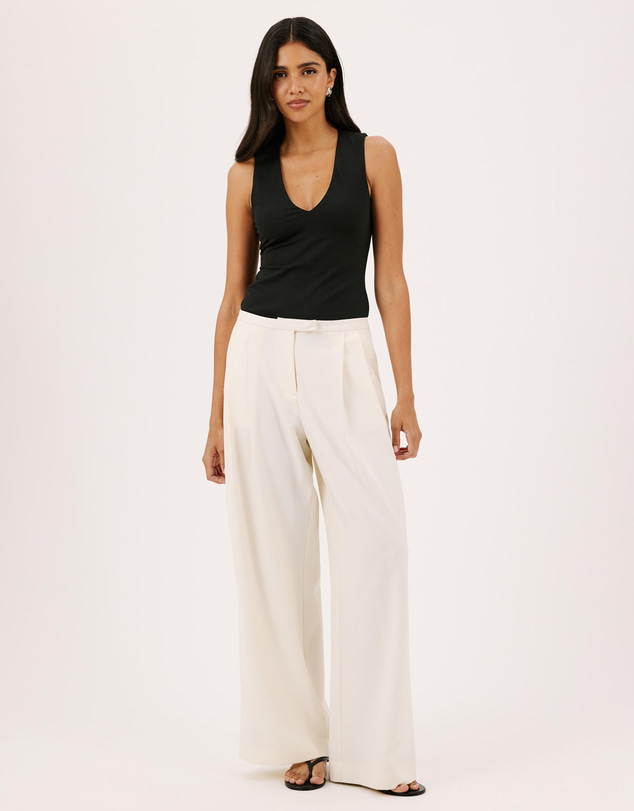Atmos&Here - Delilah Rounded Neck Tank Top
