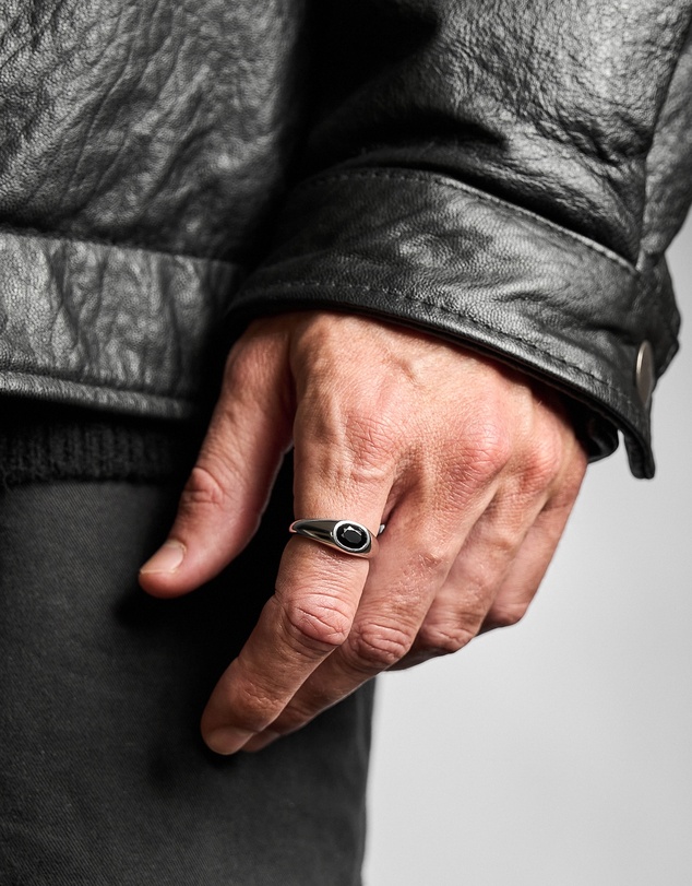 Rawninety - Yuki Ring Black Onyx