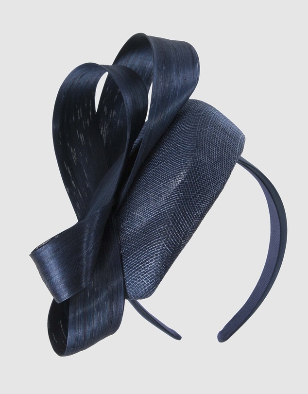 Max Alexander - Navy Pillbox Racing Fascinator