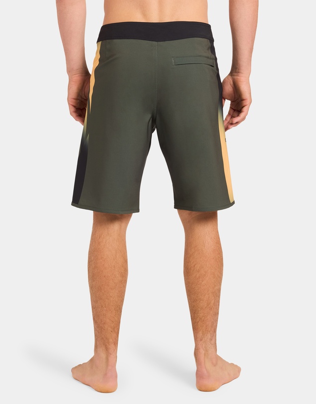 Quiksilver - Mens Surfsilk Holmes 20
