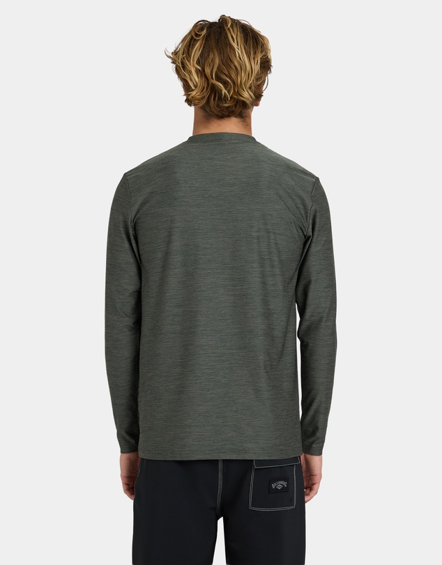 Billabong - Mens Shoreline Loose Fit Long Sleeve Rashguard