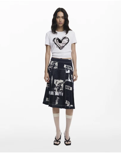 Desigual - Newspaper heart T-shirt