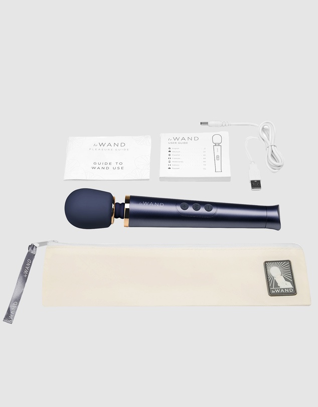 Le Wand - Le Wand Petite Rechargeable Massager