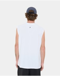 PYRA - Drive Oversized Tank