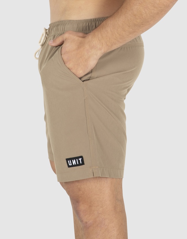 UNIT - Block 16inch Stretch Short