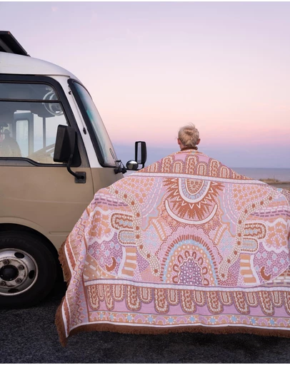 Good Throw Co - Pink Alkira Art Throw Rug