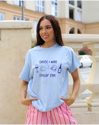 Vacancy Co - Feelin' Fine Tee