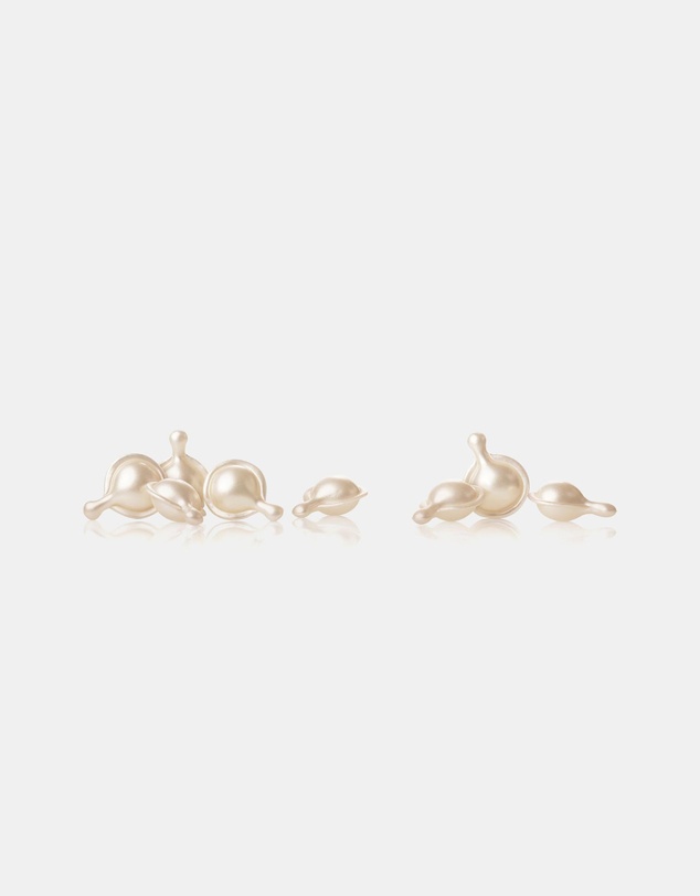 Elizabeth Arden - Elizabeth Arden Hyaluronic Acid + Peptides Ceramide Capsules Hydra-Plumping Serum 60 Piece