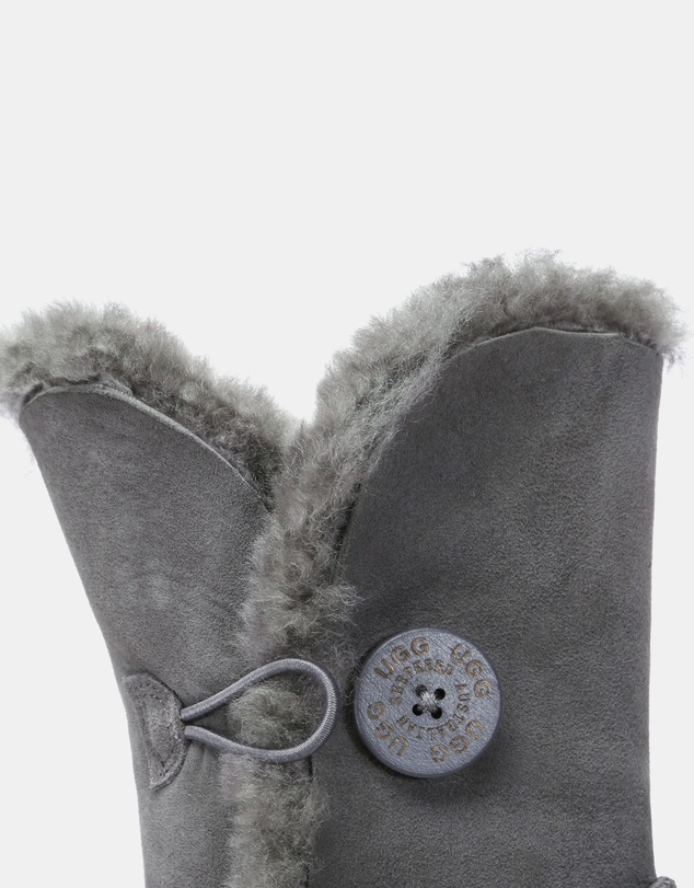 EVERAU - Australian Shepherd Ugg Short Button Sheepskin Upper UGG Boots