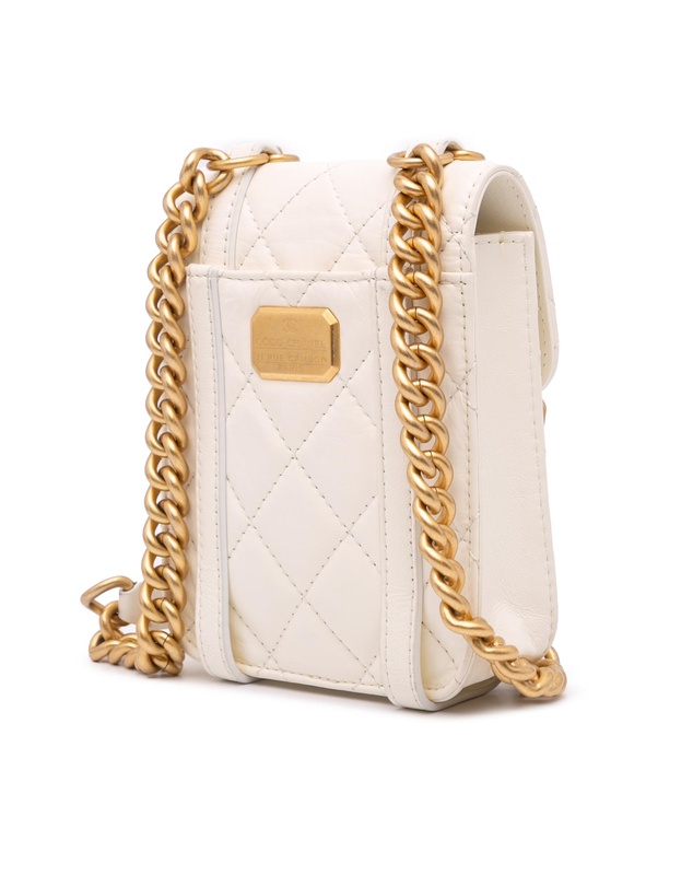 Pre-Loved by Azura Reborn - Pre-Loved chanel Chanel Quilted Lambskin Messenger Bag