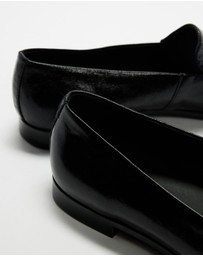 AERE - Classic Leather Loafers