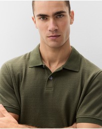 UNISON - Brick Stitch Polo