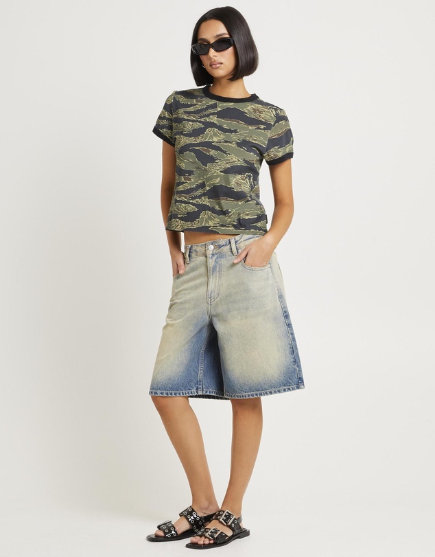 Insight - Kourtney Longline Jorts