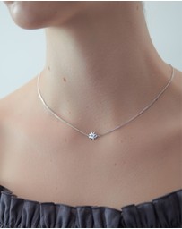 Karen Walker - Daisy Necklace