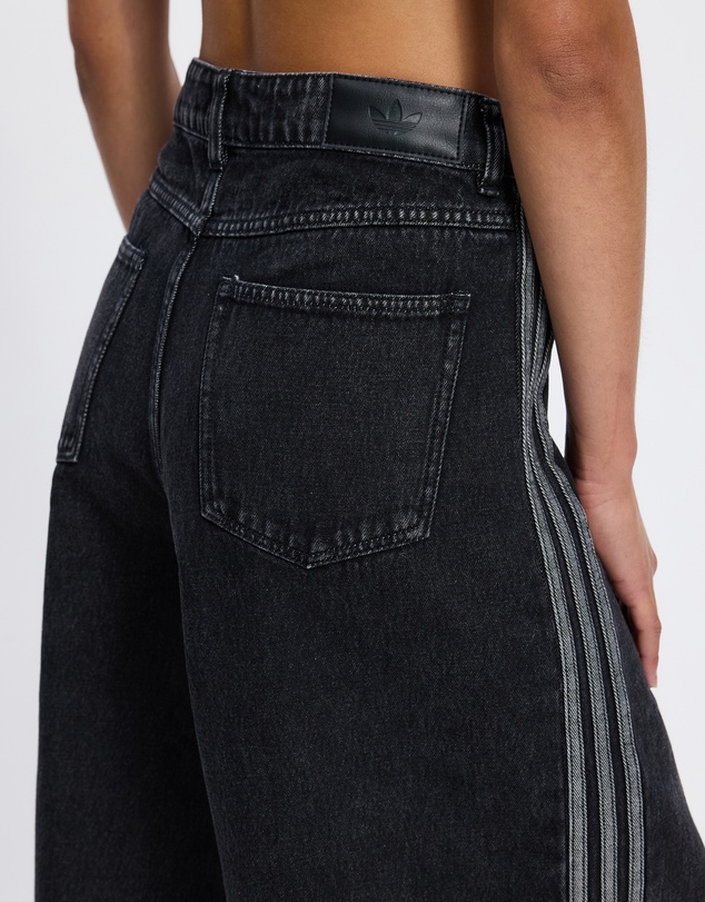 adidas Originals - Firebird Jorts