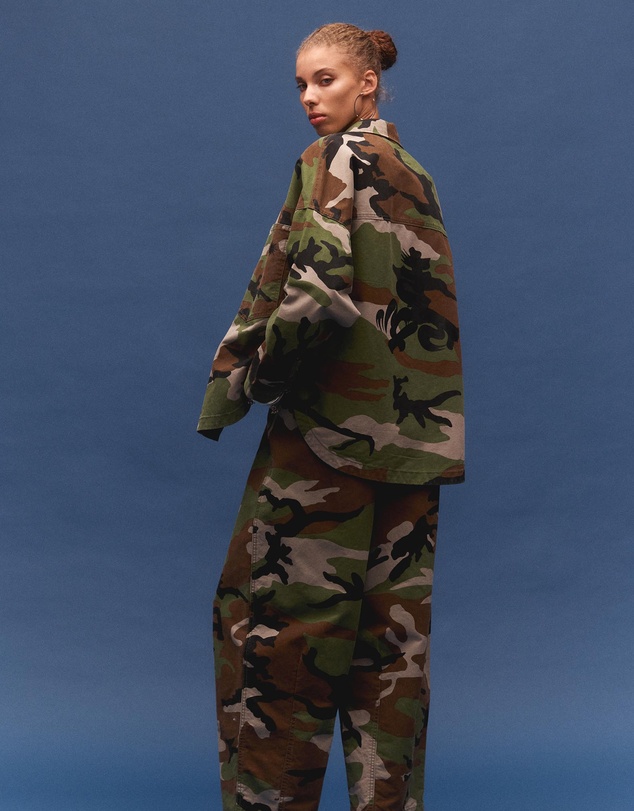 KINGA CSILLA - Camuffare Cin Shirt
