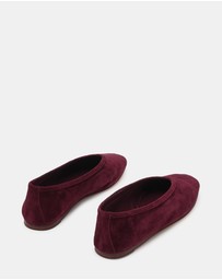Steve Madden - Leni Wine Suede Flats